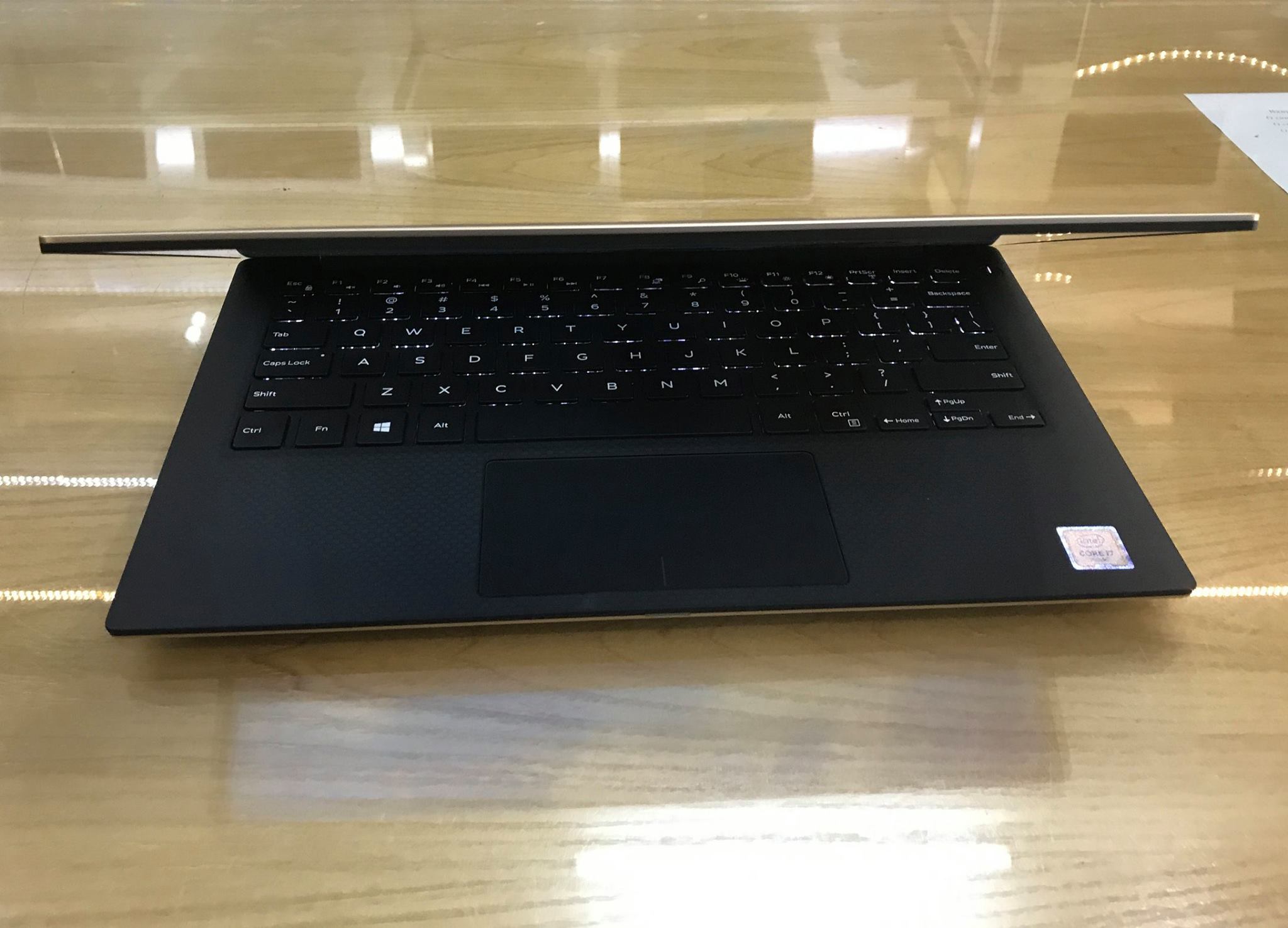 Laptop Dell XPS 13 9350 Gold core i7 -3.jpg